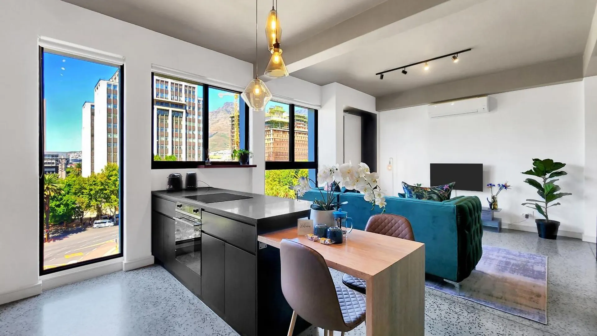 The Duke Luxury Apartments ケープタウン